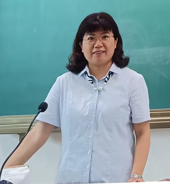 标题: 梁润茹工作照_副本.jpg
